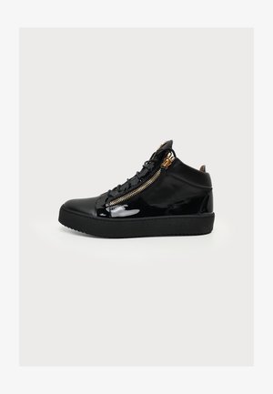 Giuseppe Zanotti, BIREL VAGUE SP NERO, czarny