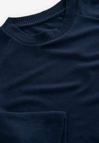 Non sélectionné, blue navy