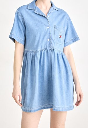 Robe en jean - light-blue denim