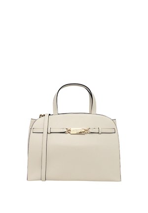 Borsa a tracolla in pelle beige con doppi manici, una tracolla removibile, texture liscia, dettagli in hardware dorato e chiusura a gancio.