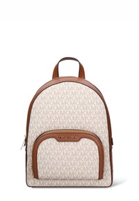 Sac à dos en toile beige monogramme MK avec accents en cuir marron, forme arrondie, poche avant zippée et bretelles doubles.