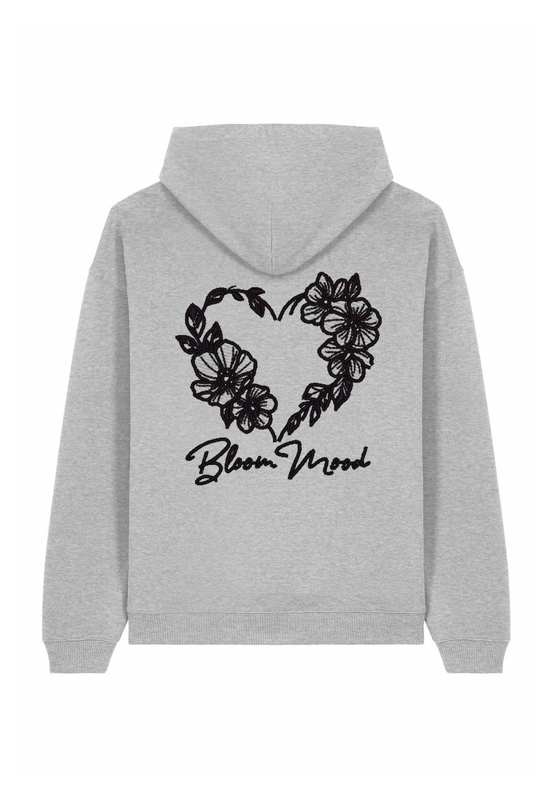Felpa grigia con un design a forma di cuore floreale nera sul retro, con la scritta "Bloom Mood" in un font di scrittura casuale. Tessuto morbido e vestibilità comoda.