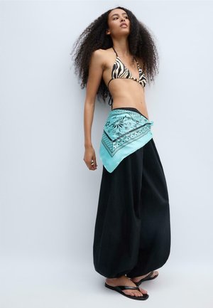 Stradivarius, SEQUINED ROW PRINT SCARF - Tuch - light blue