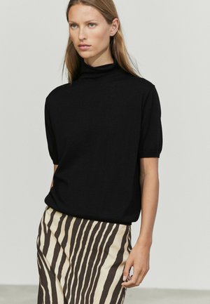 Massimo Dutti, T-shirts basic - black