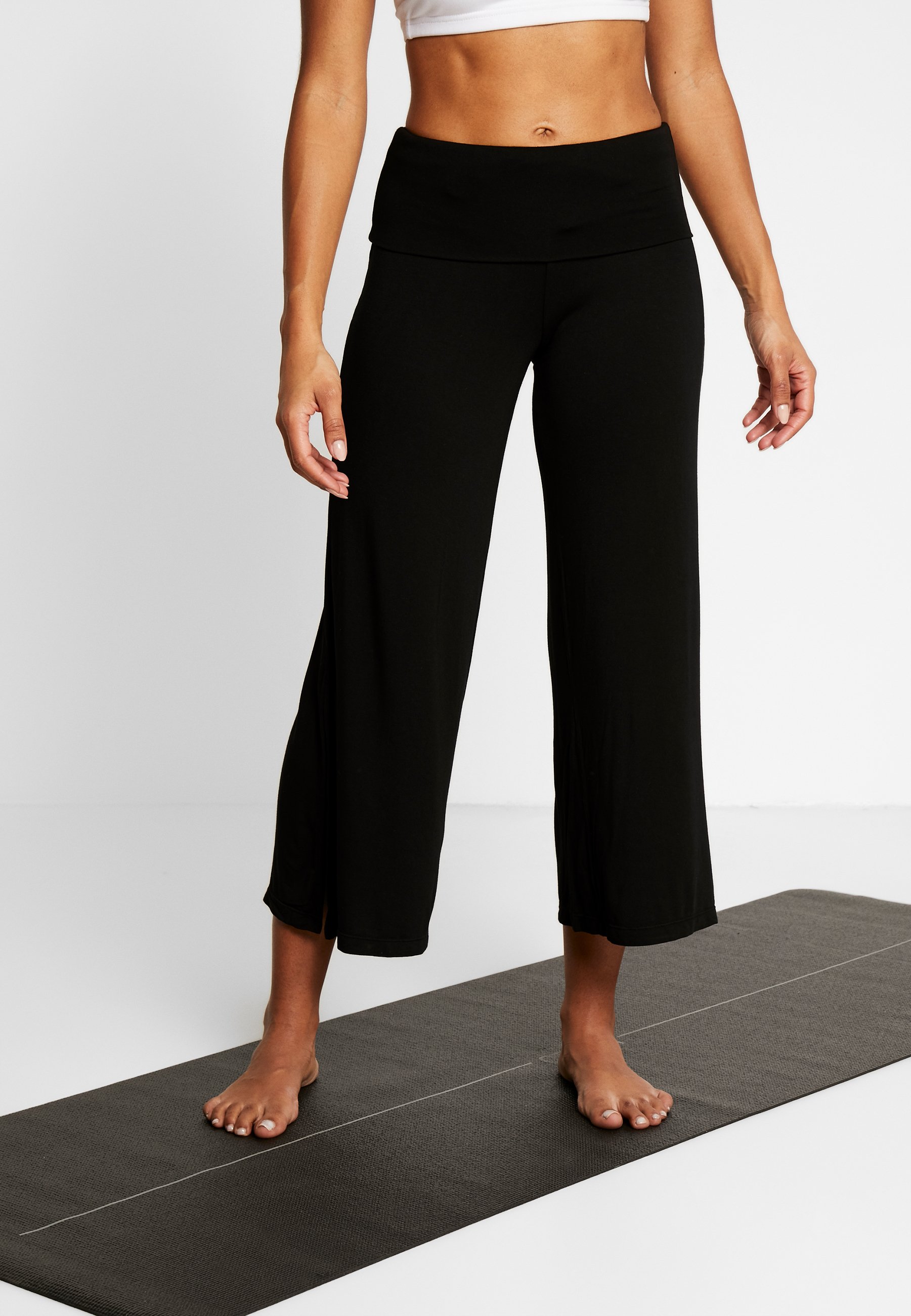 Deha PANTALONE PALAZZO - Pantaloni sportivi - black/nero - Zalando.it
