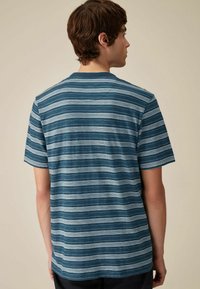 Next TEXTURED STRIPE- REGULAR FIT - T-shirts print - navy blue