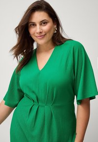 Ellos Plus collection Hverdagskjole - grün