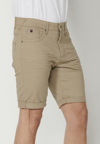 Koroshi STRETCH STRET - Short en jean - camel