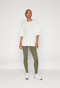 Champion ICONS OVERSIZE CREWNECK  - T-shirt con stampa - white