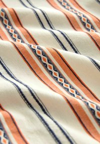 Next TEXTURED STRIPE SHORT SLEEVE WITH CUBAN COLLAR  - REGULAR FIT - Skjorter - purple
