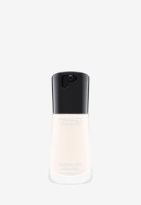 MAC Mineralize Timecheck Lotion i en klar glassflaske med flat bunn, svart lokk og hvit tekst. Glatt tekstur, flytende konsistens.