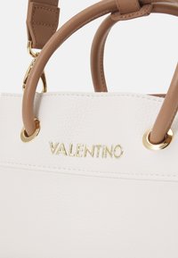 Valentino Alexia Kunstleer Schoudertas | SALE € 115,95 (23% Korting