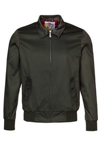 Ciemnozielona kurtka bomber z zamkiem błyskawicznym z przodu, bocznymi kieszeniami, ściągaczami przy rękawach oraz podszewką w kratę. Wykonana z gładkiego, matowego materiału.