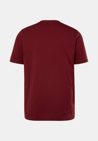 Burgundské tričko s krátkým rukávem, kulatým výstřihem, z bavlny, jednoduchý design a bez viditelných log nebo vzorů na zadní straně.