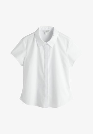 Biela košeľa s krátkym rukávom na gombíky, s klasickým golierom, vyrobená z hladkej tkaniny, so rovnakým lemom a minimalistickým dizajnom.