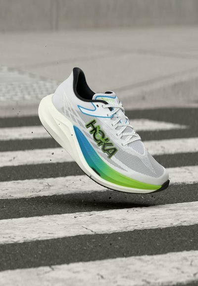HOKA ROCKET X 3 Unisex