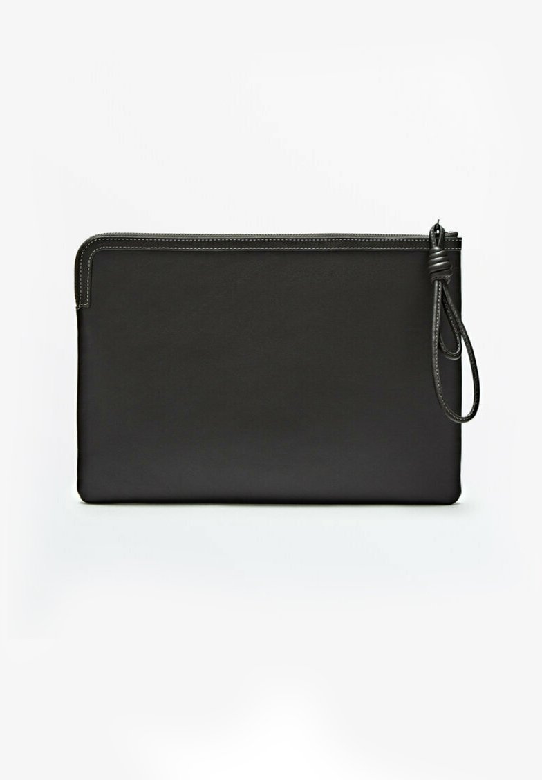 massimo dutti pochette