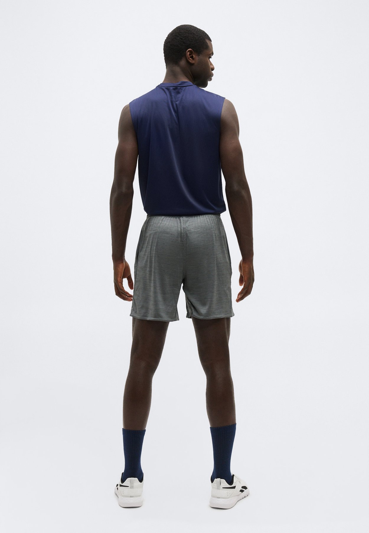 ID TRAIN SHORT