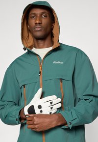 Malbon HIGHLAND JACKET - Μπουφάν εξωτερικού χώρου - hunter green