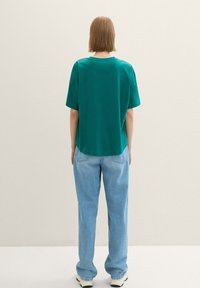 TOM TAILOR DENIM Základné tričko - rough green