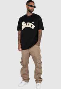 MJ Gonzales MÄNNER HEAVY OVERSIZED - Marškinėliai su spaudiniu - black