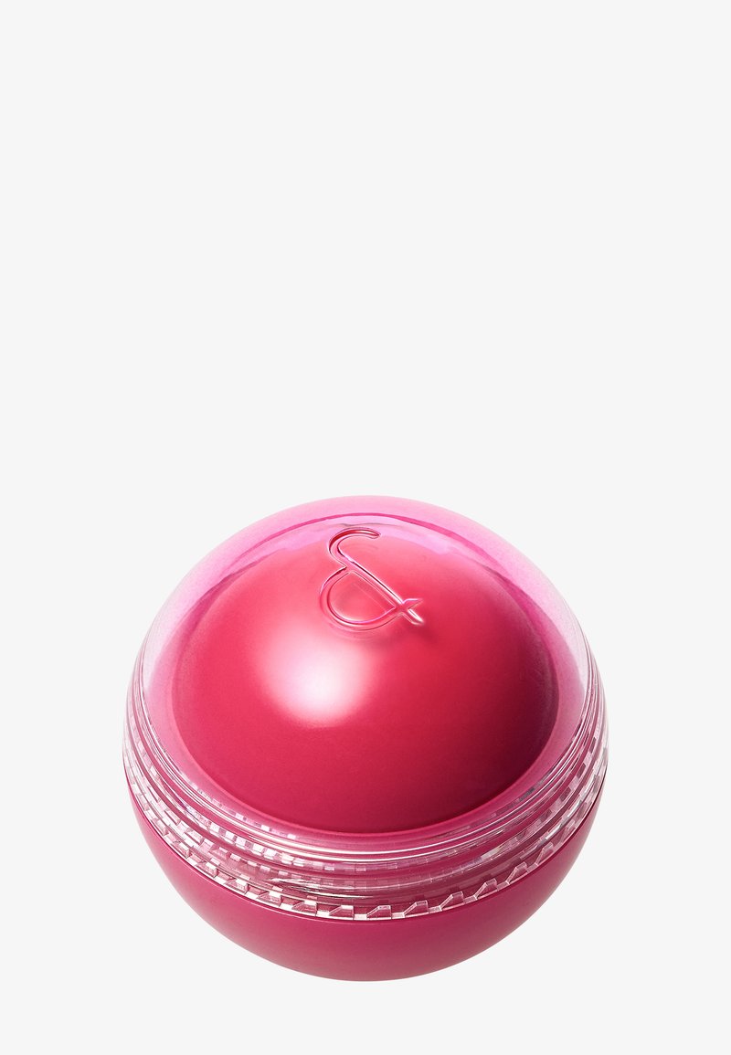 Petit pot rond de baume à lèvres rose avec un couvercle transparent à vis et un symbole esperluette en relief sur le dessus.