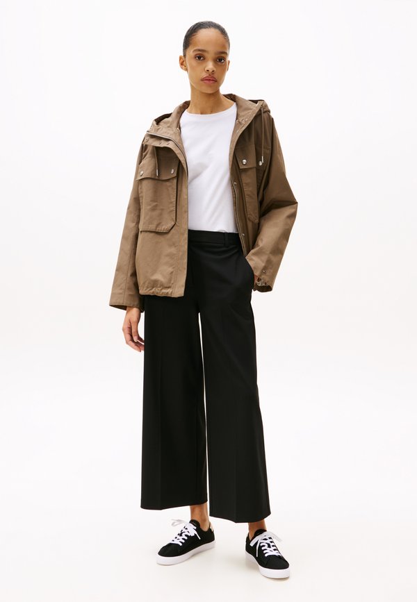 VULC LACE UP SNEAKER - Trainers