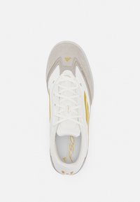 adidas Performance F50 FREESTYLE 24 MESSI - Botines de fútbol sala - white/beige