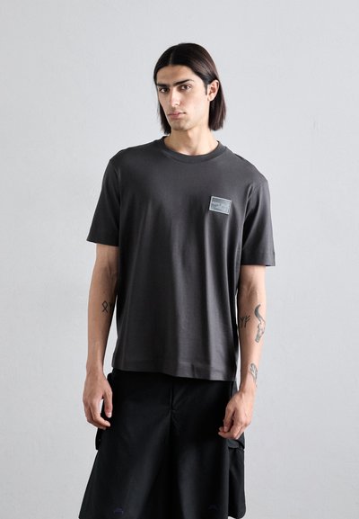 Emporio Armani Tricou cu imprimeu - bristol black