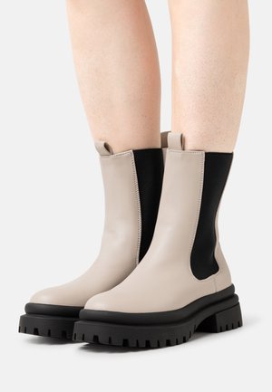 ONLY Femme PU Boot Onlbuzz-2 Noos Bottes en polyuréthane, Noir, 36 EU