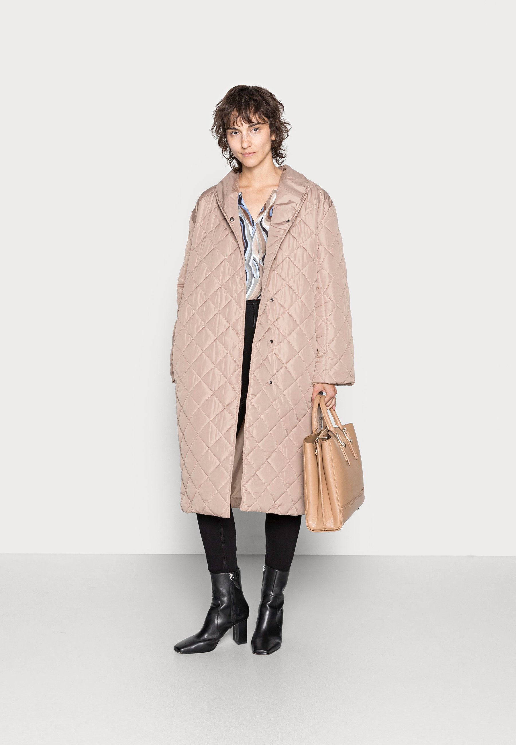 Soyaconcept SC-FENYA 33 - Classic coat 