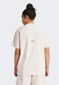 adidas Sportswear Sport T-shirt - putty mauve