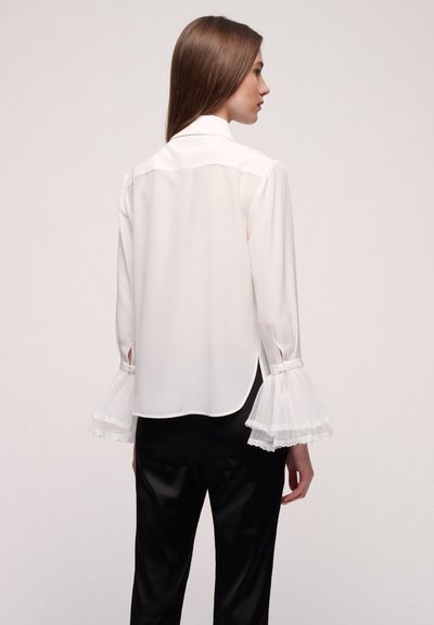 Luisa Spagnoli LAGHETTO - Camicia - panna