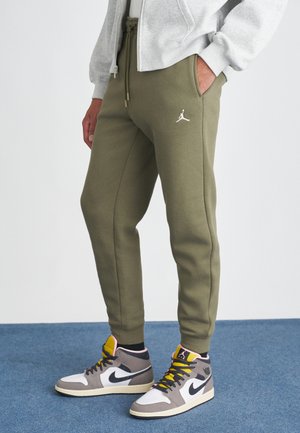 PANT - Tepláky - medium olive/sail
