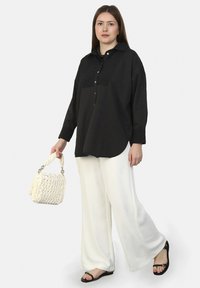 Modanisa ALIA czarny