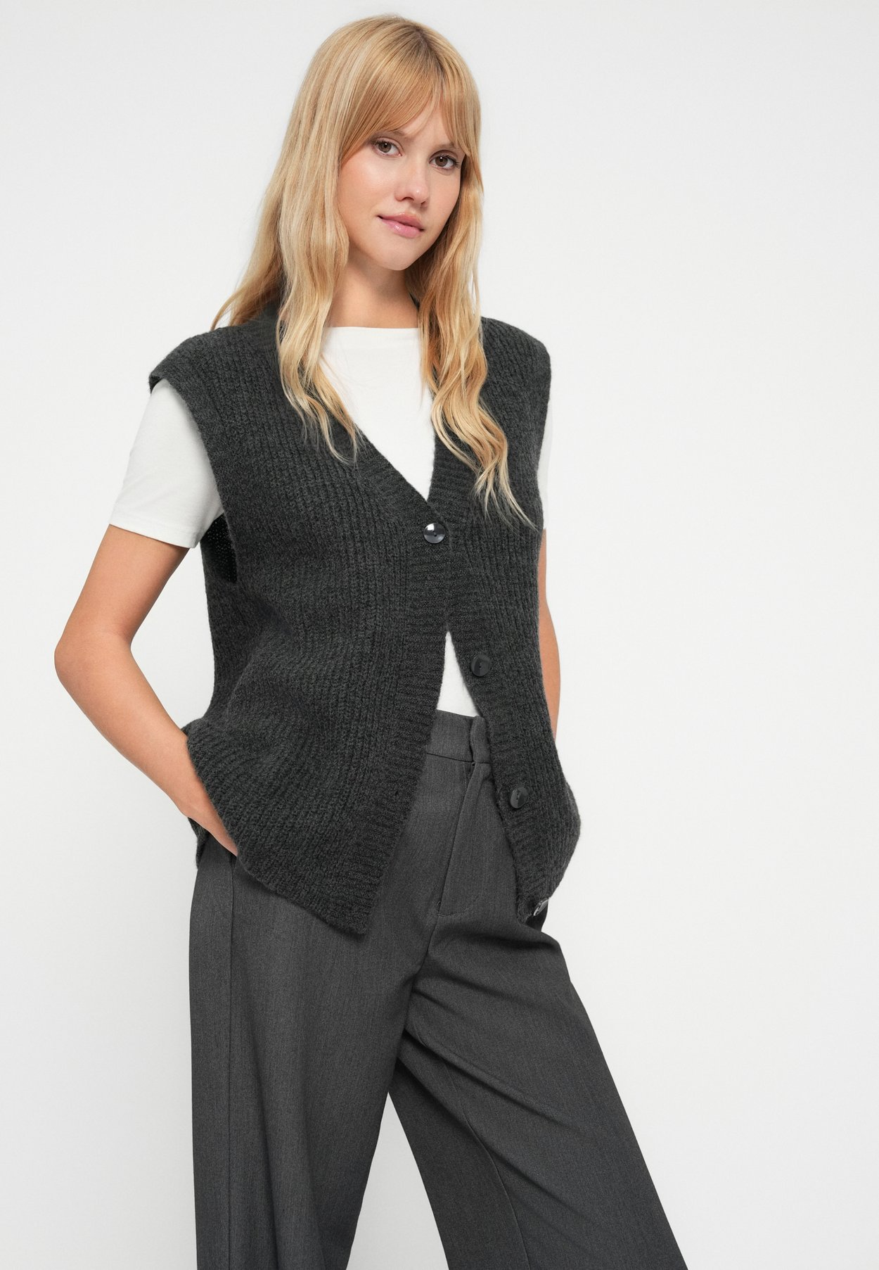 Wide-leg ONLHATTIE-LANA Straight Tapered Fit