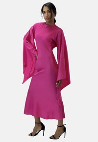 Elara ABAYA - Galajurk - fuchsia