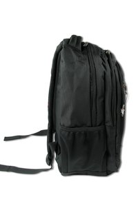 Sac à dos en tissu noir avec des détails en maille, plusieurs compartiments zippés et des bretelles réglables. Dispose d'une poche latérale pour un rangement supplémentaire.