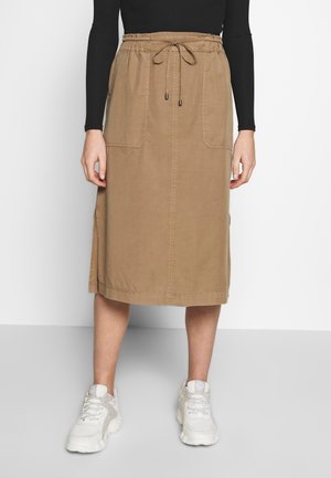 Jupe midi kaki en mélange de coton, avec taille à cordon, deux poches avant et fentes latérales pour une aisance de mouvement.