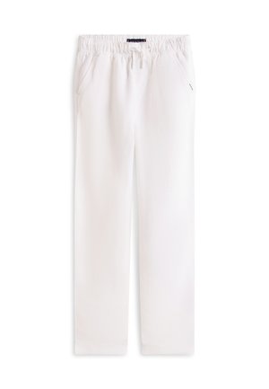 Witte casual broek met elastische tailleband, trekkoord en zijzakken, plat weergegeven op een witte achtergrond.