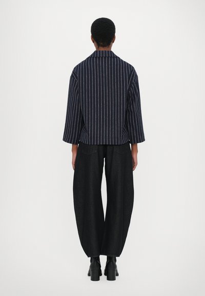 Henrik Vibskov SHADY SUIT JACKET - Žakete - dark blue