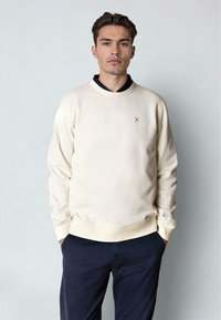 Clean Cut Copenhagen Sweatshirt - ecru