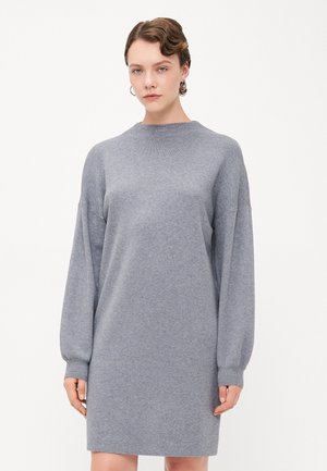 VMNANCY FUNNELNECK DRESS - Strikket kjole - medium grey melange