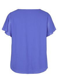 Blouse violette avec un encolure ronde, des manches courtes volantées et un tissu lisse, légèrement translucide, offrant une coupe décontractée.