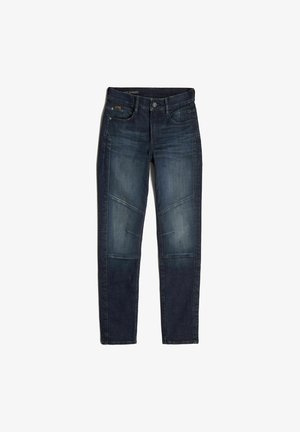 Granatowe dżinsy o dopasowanym kroju, inspirowane motocyklami, z łatami na kolanach i subtelnym spraniem z przodu i po bokach.