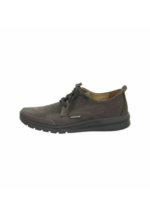 Zapatos con cordones - braun
