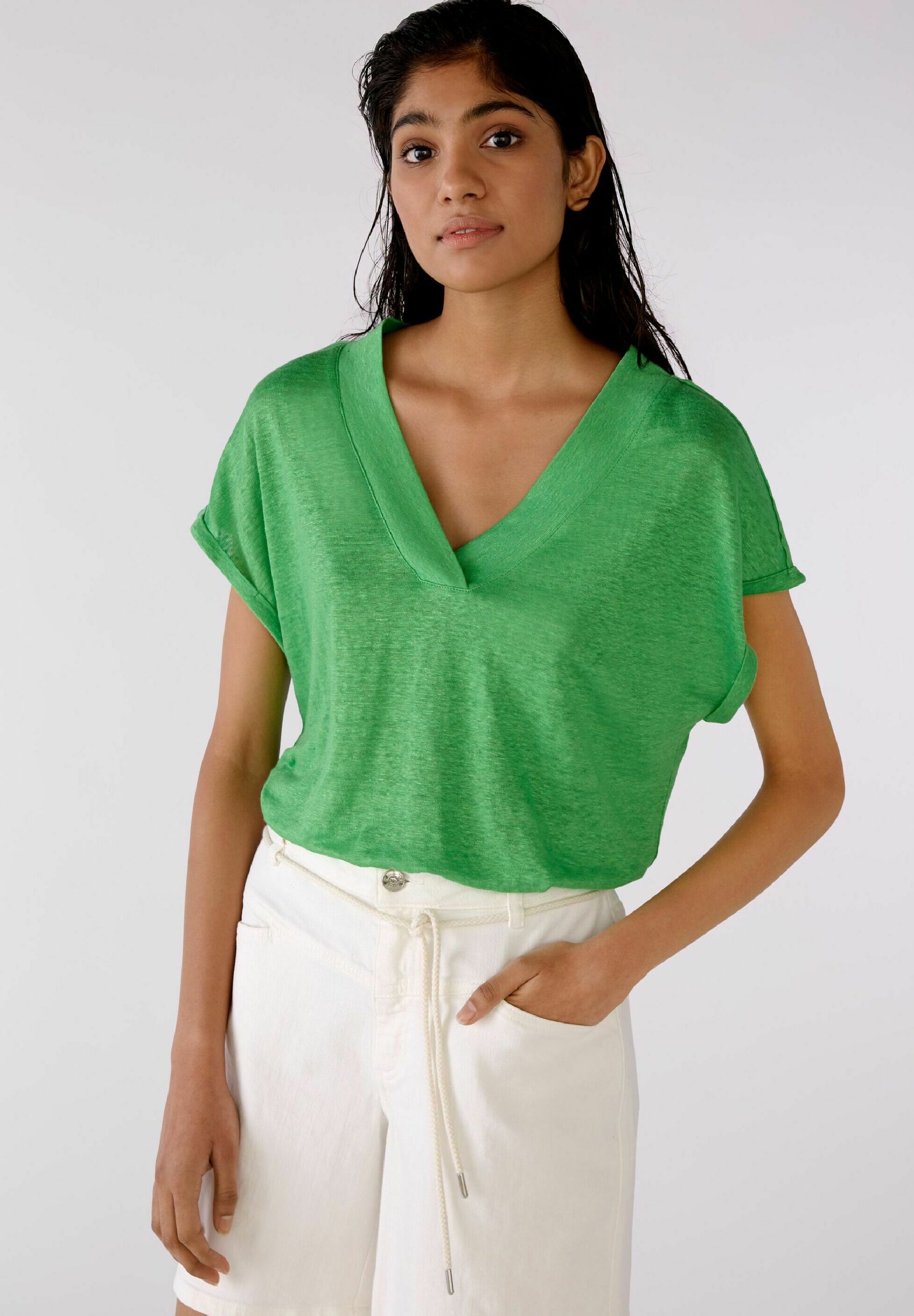 v neck green top