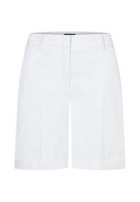 Weiße Baumwollshorts mit maßgeschneidertem Design, flacher Vorderseite, Seitentaschen und umgeschlagenem Saum. Glatte Textur mit sauberem Finish.