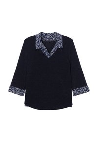 Pullover blu navy con scollatura a V, maniche a 3/4, tessuto texturizzato, colletto e polsi con motivo in bianco e blu, caratterizzato da un design floreale.