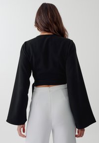 TUSSAH CAITLIN BLOUSE - Bluse - black